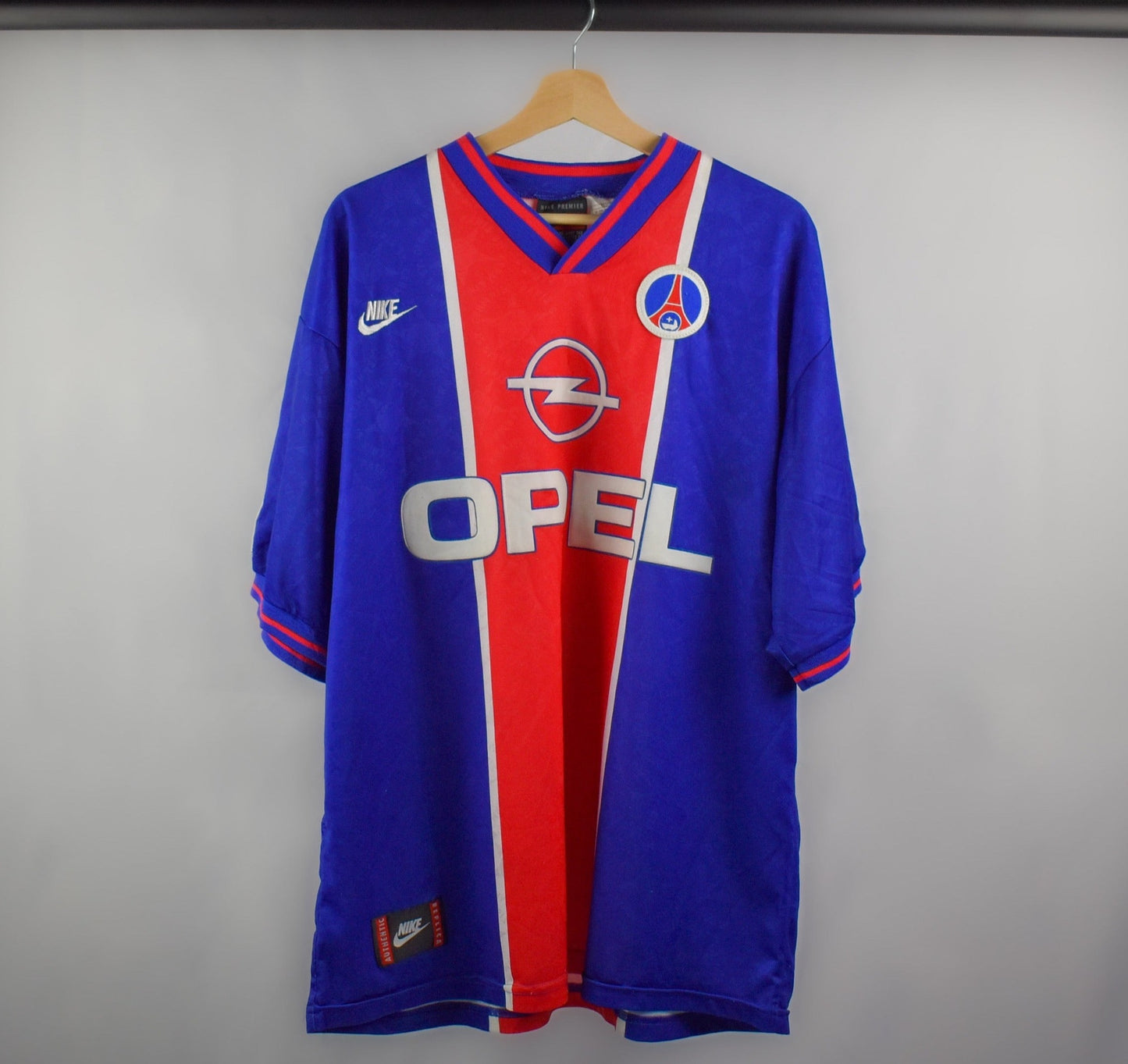 1995/96 PSG home shirt-XL