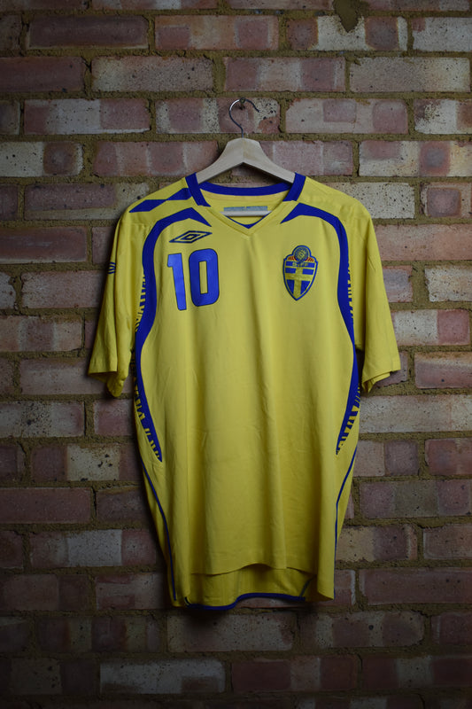 2008 Sweden home shirt *IBRAHIMOVIĆ* - M