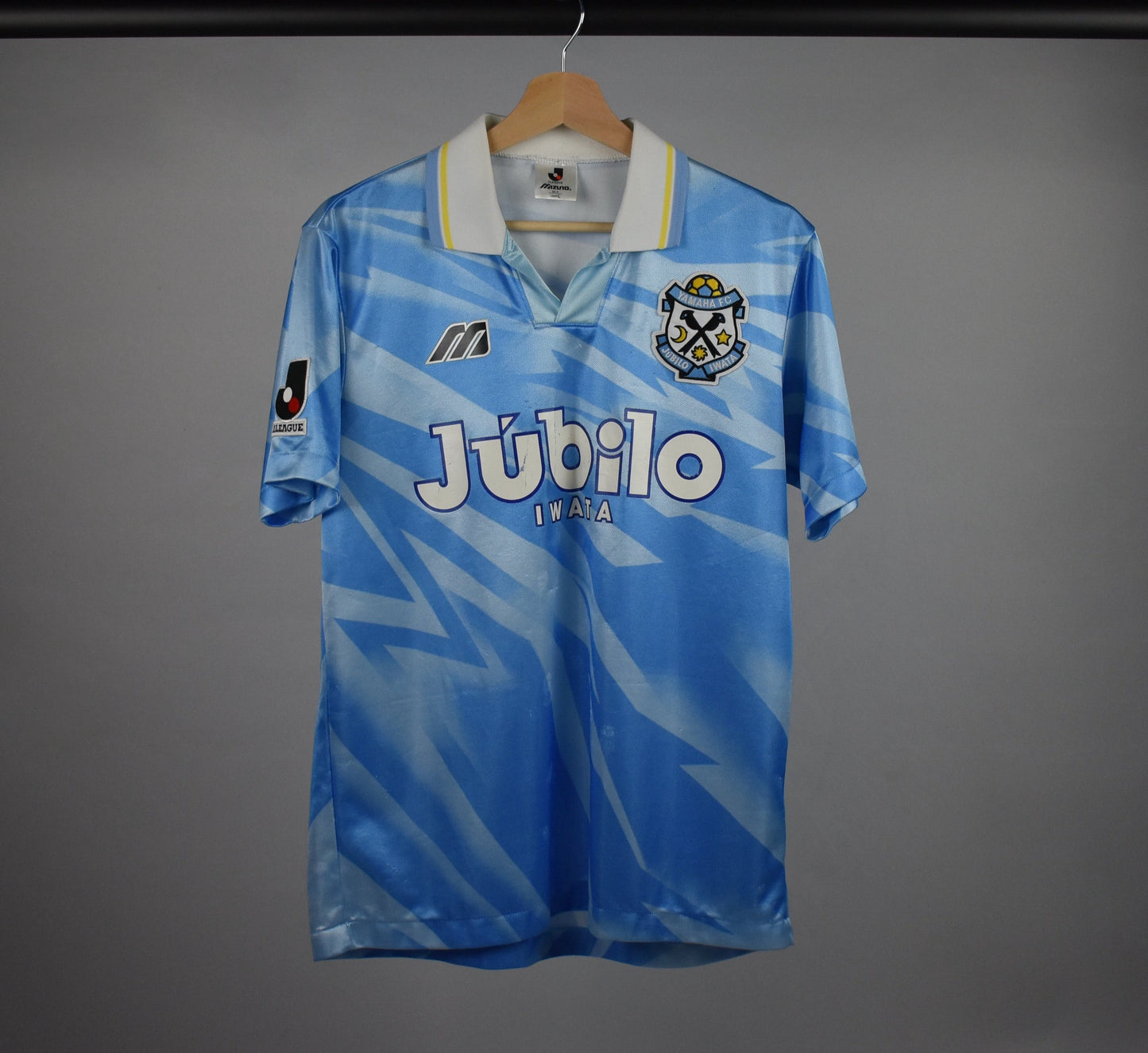 1995/96 Jubilo Iwata home shirt- L
