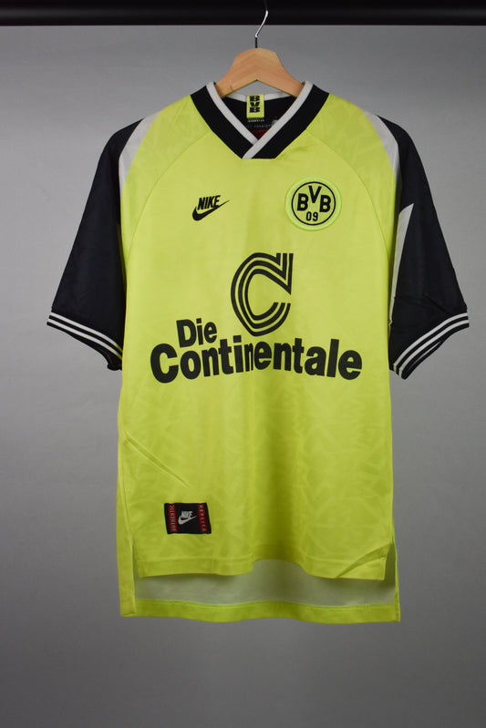 1995/96 Borussia Dortmund home shirt - S