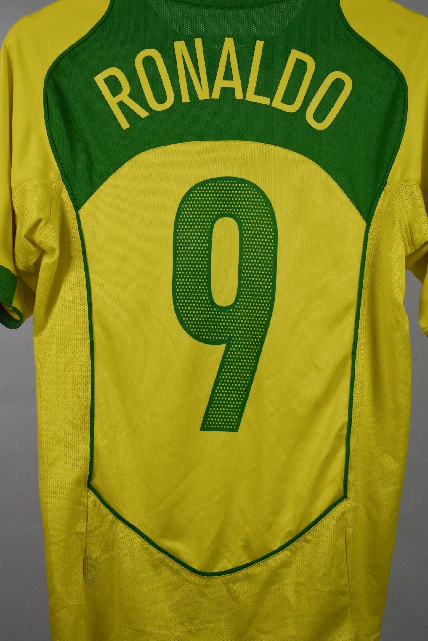 2004 Brazil home shirt *RONALDO #9* - S