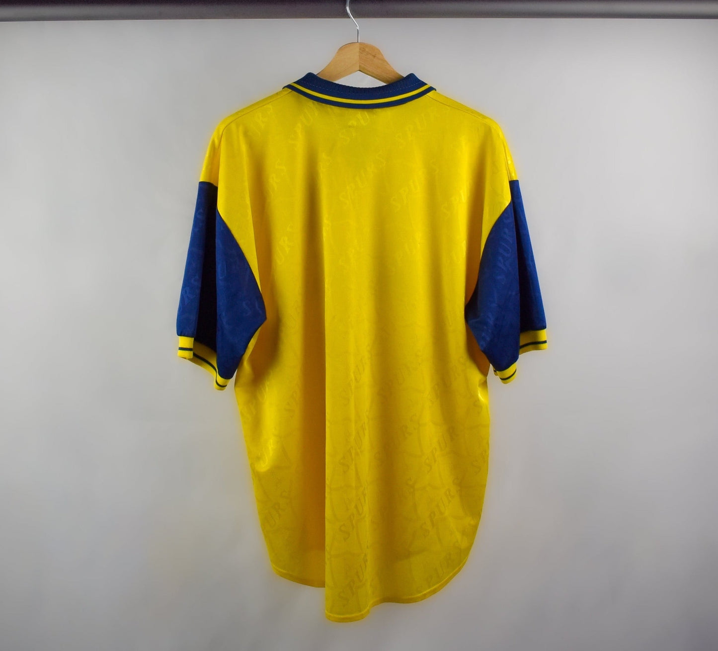1995-97 Tottenham away shirt-L