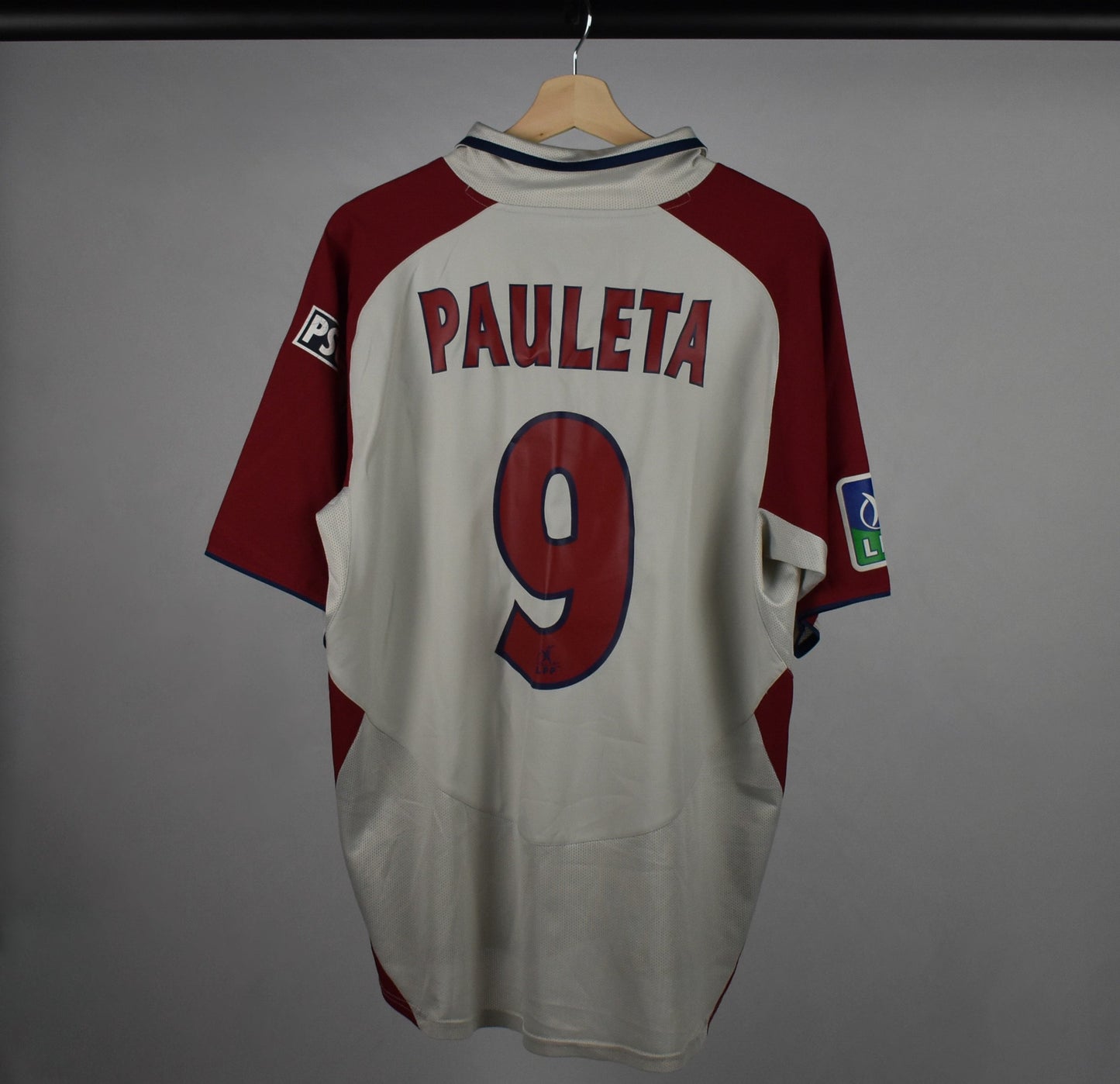 2003/04 PSG away shirt (#9 PAULETA)-L