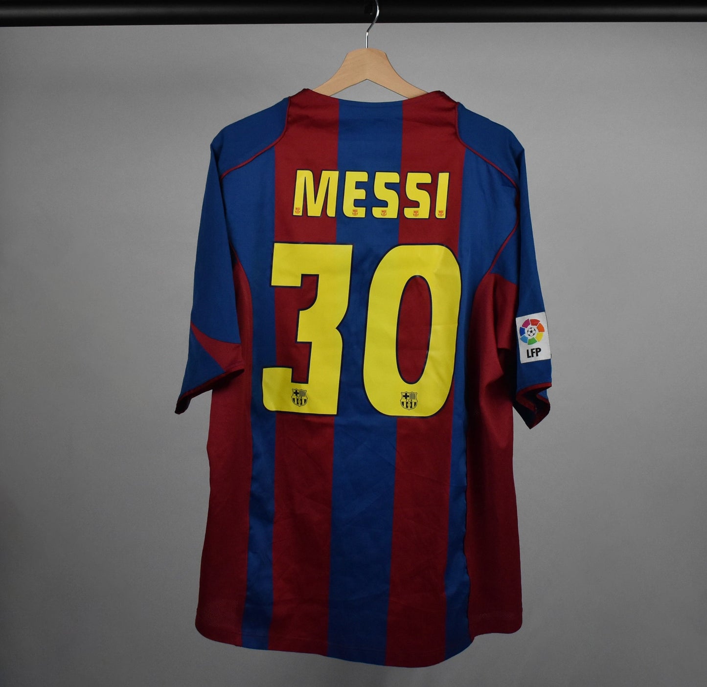 2004/05 Barcelona home shirt (#30 MESSI)-XL