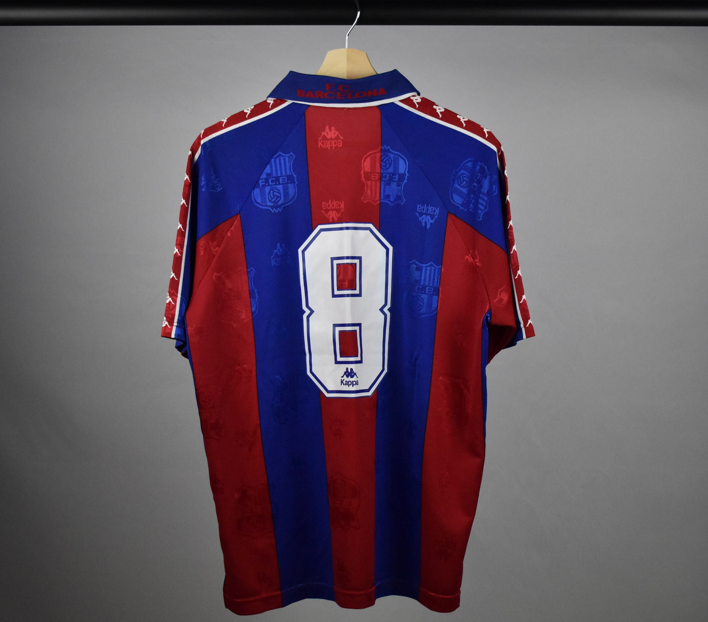 1993/94 Barcelona European Cup shirt #8 (STOICHKOV) - L