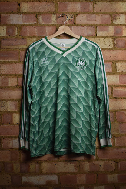 1990 West Germany away shirt #8 (Häßler) - L