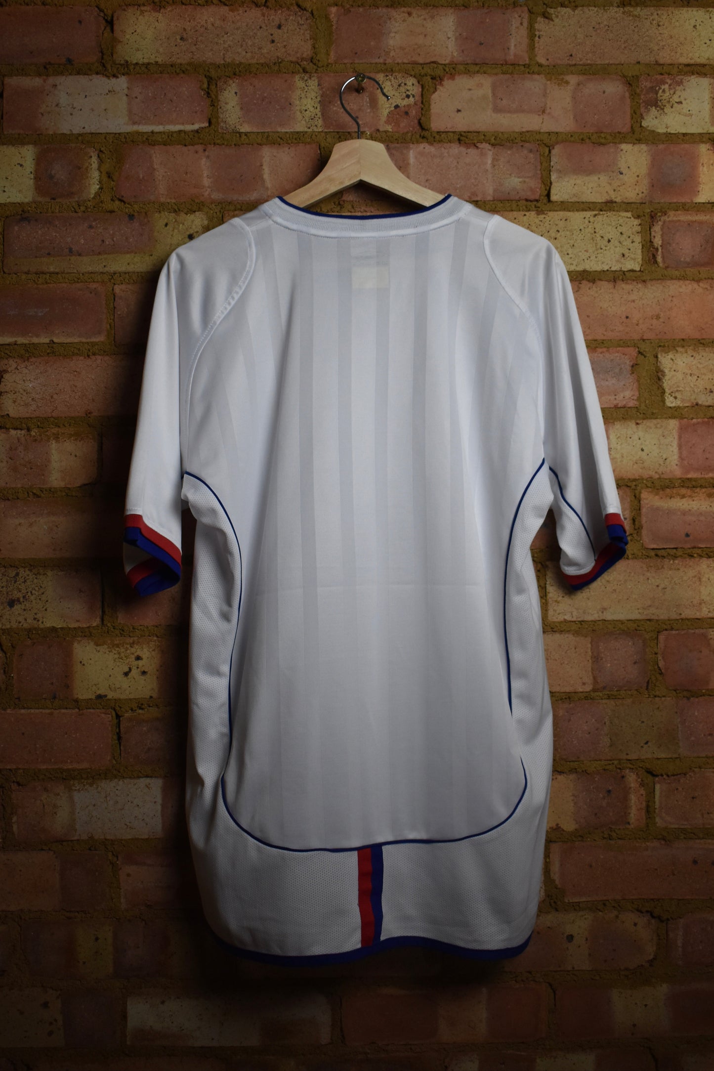 2002/03 Lyon home shirt - M
