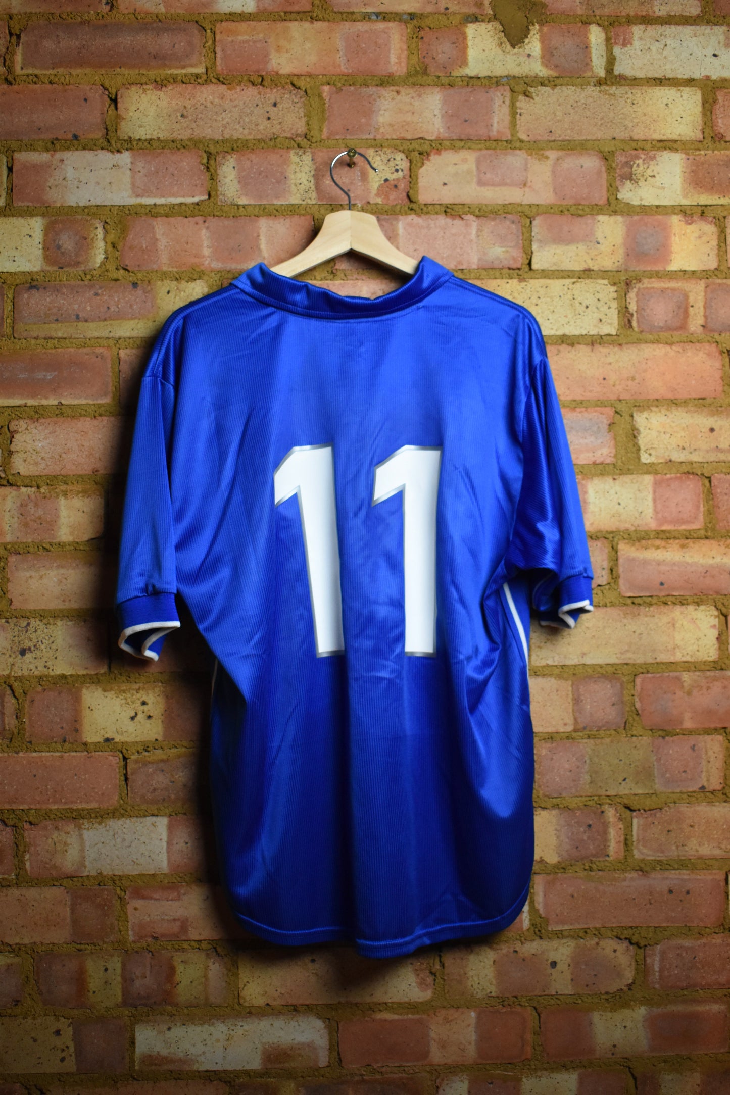 1998 Italy home shirt #11 - L