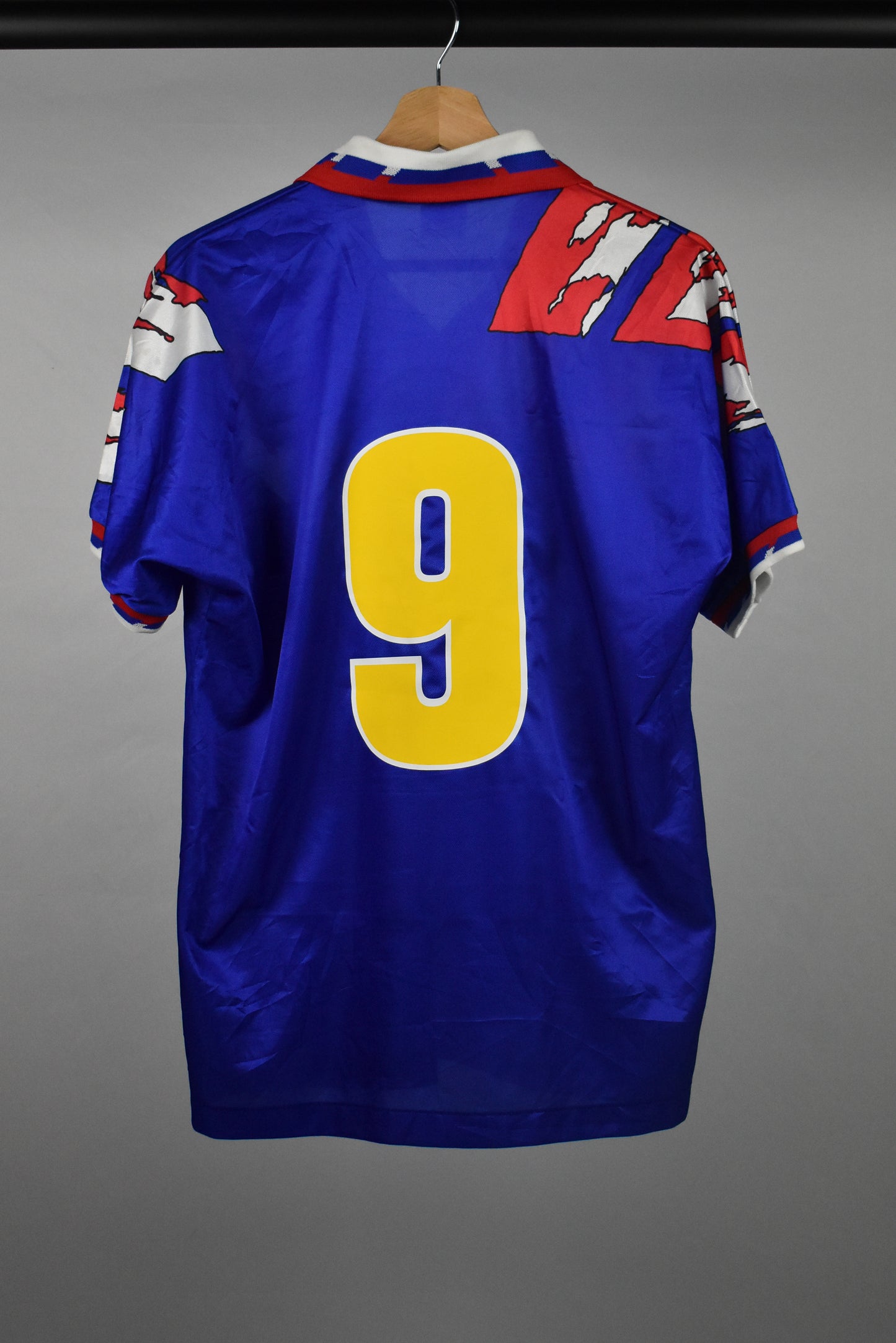 1993/94 Yokohama Marino's home shirt #9 - L