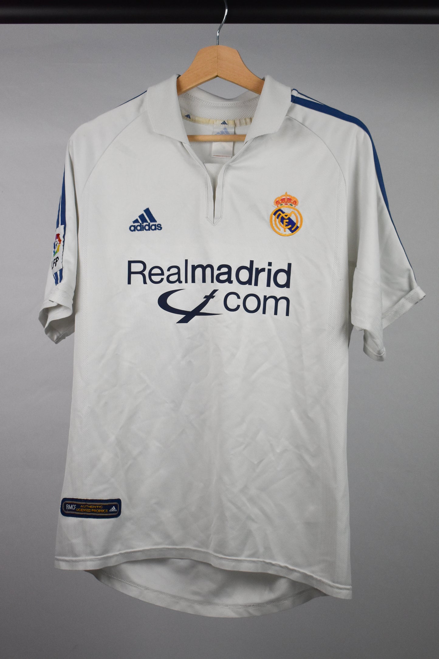 2001/02 Real Madrid home shirt *ZIDANE #5* - S