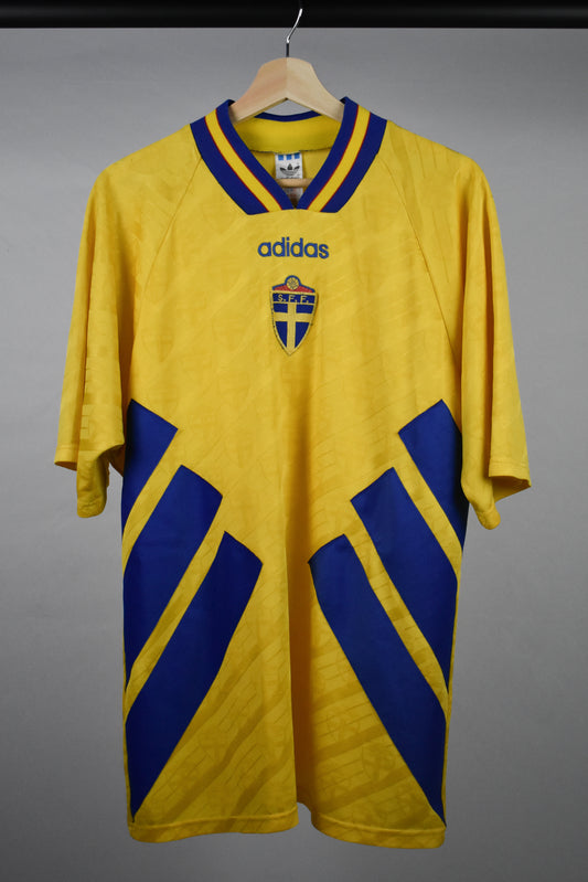 1994 Sweden home shirt - L