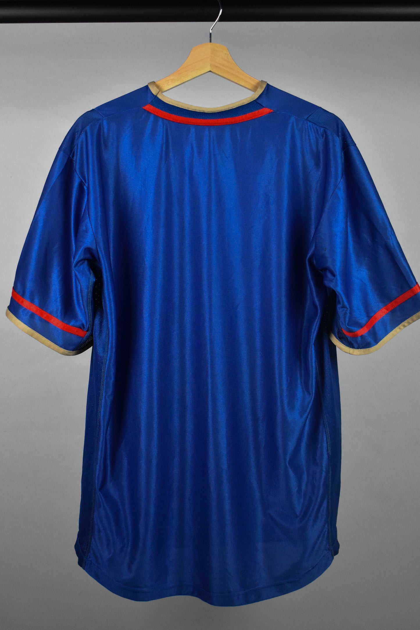2001/02 Barcelona third shirt - L