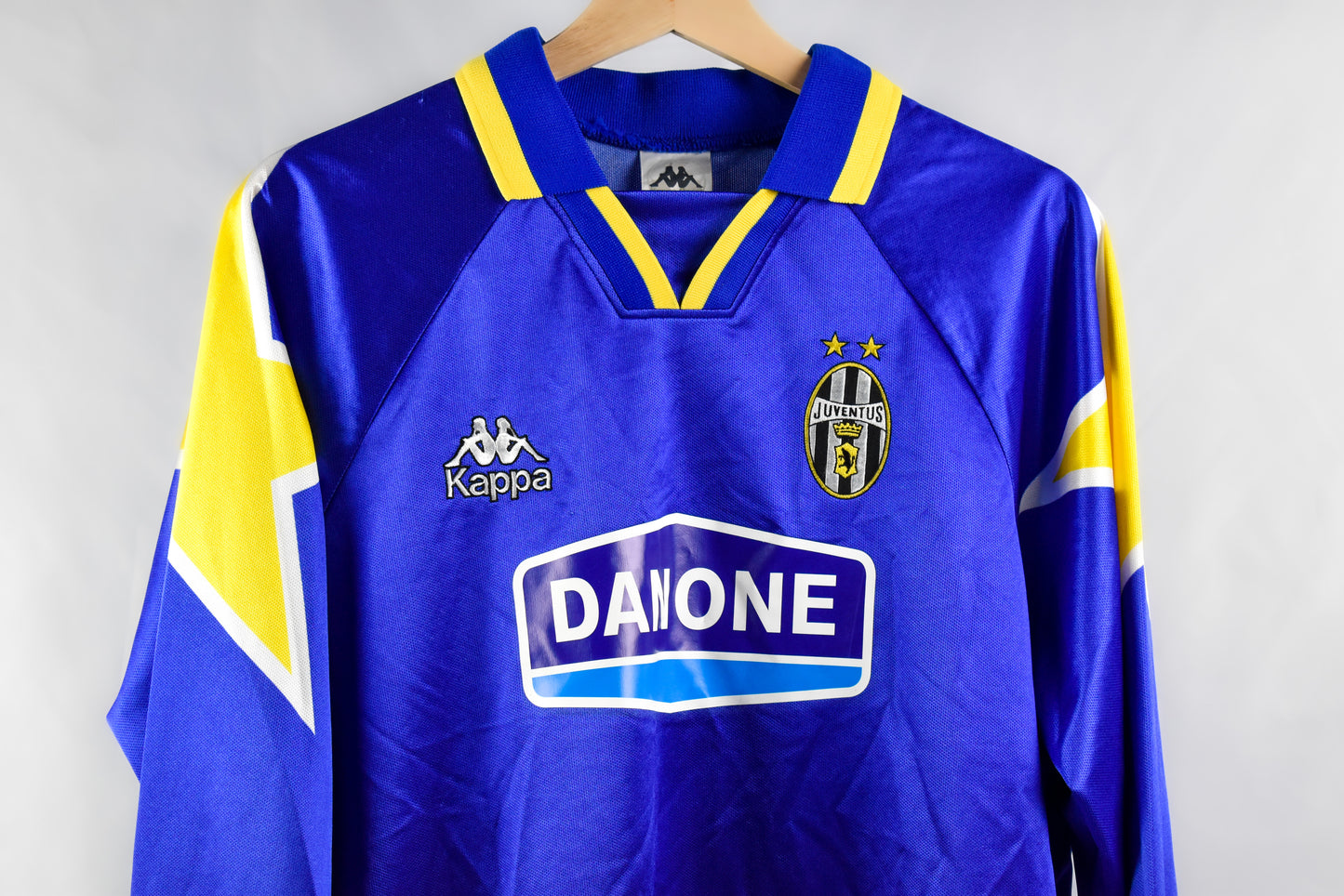 1994/95 Juventus away shirt-L